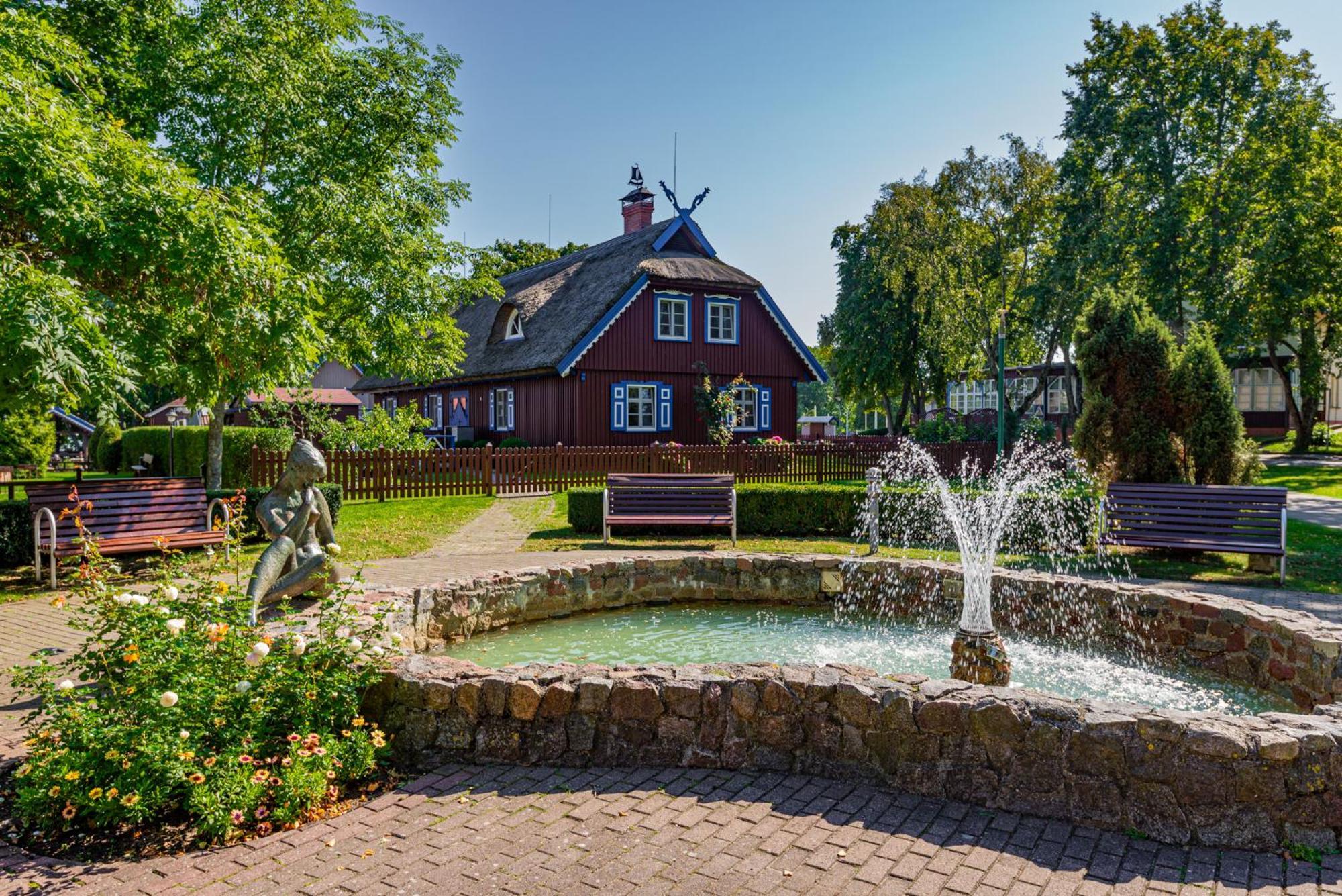 Vila Banga Aparthotel Nida Buitenkant foto